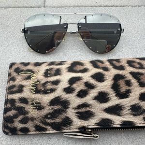 Jaclyn Hill Quay Australian aviator sunglasses